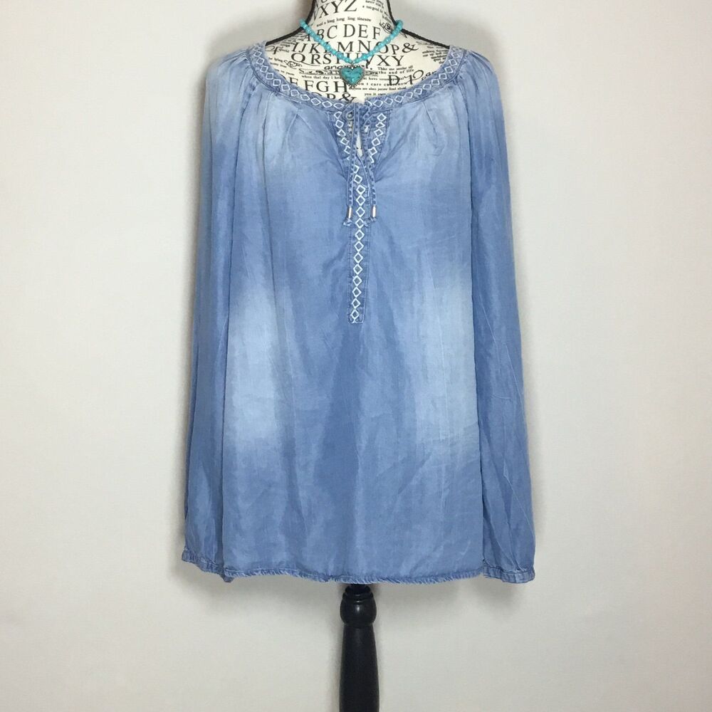 Vintage America blue denim blouse tie front Aztec round edge western Cowgirl M
